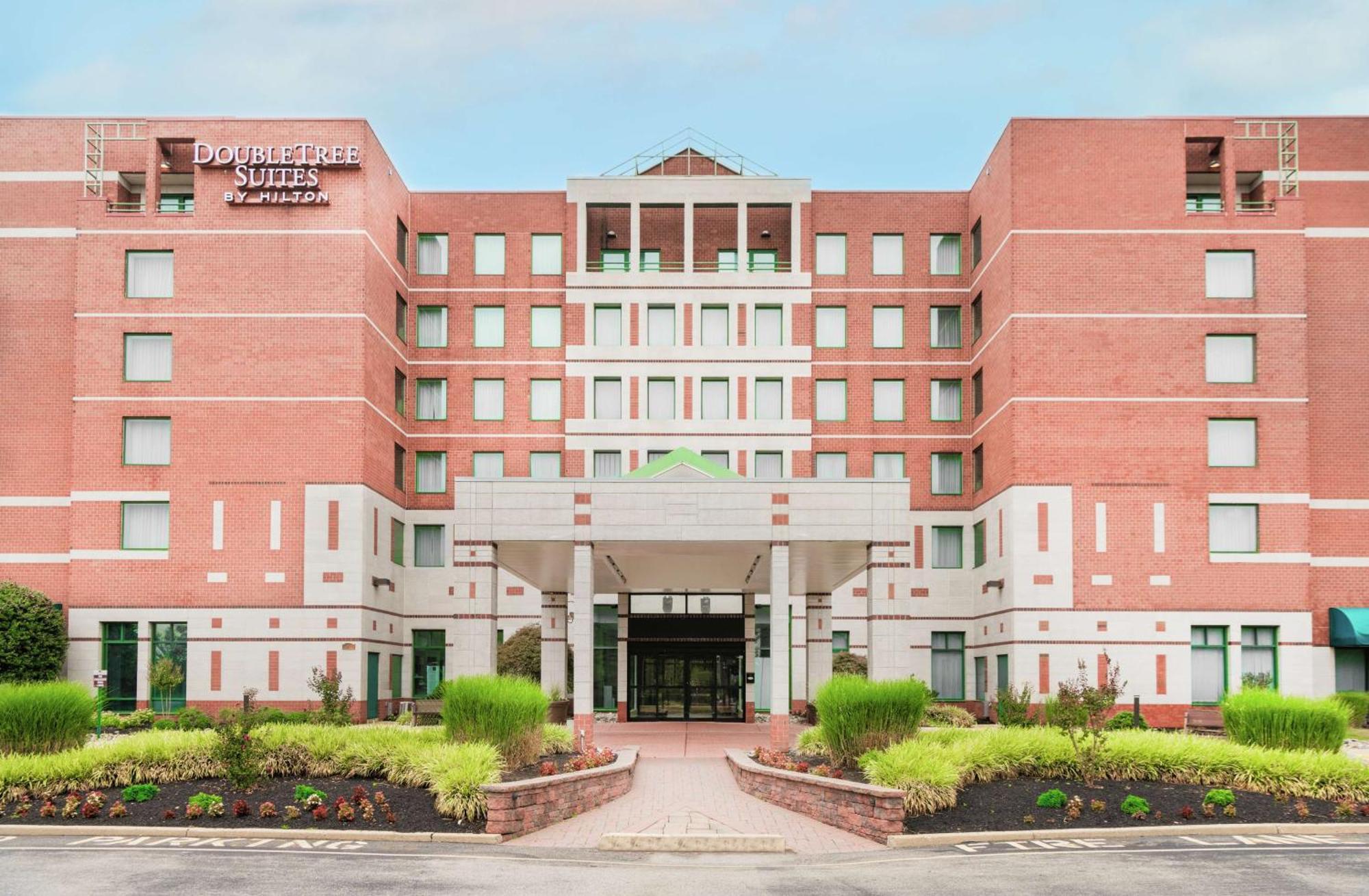 Doubletree Suites By Hilton Hotel Philadelphia West Plymouth Meeting Extérieur photo